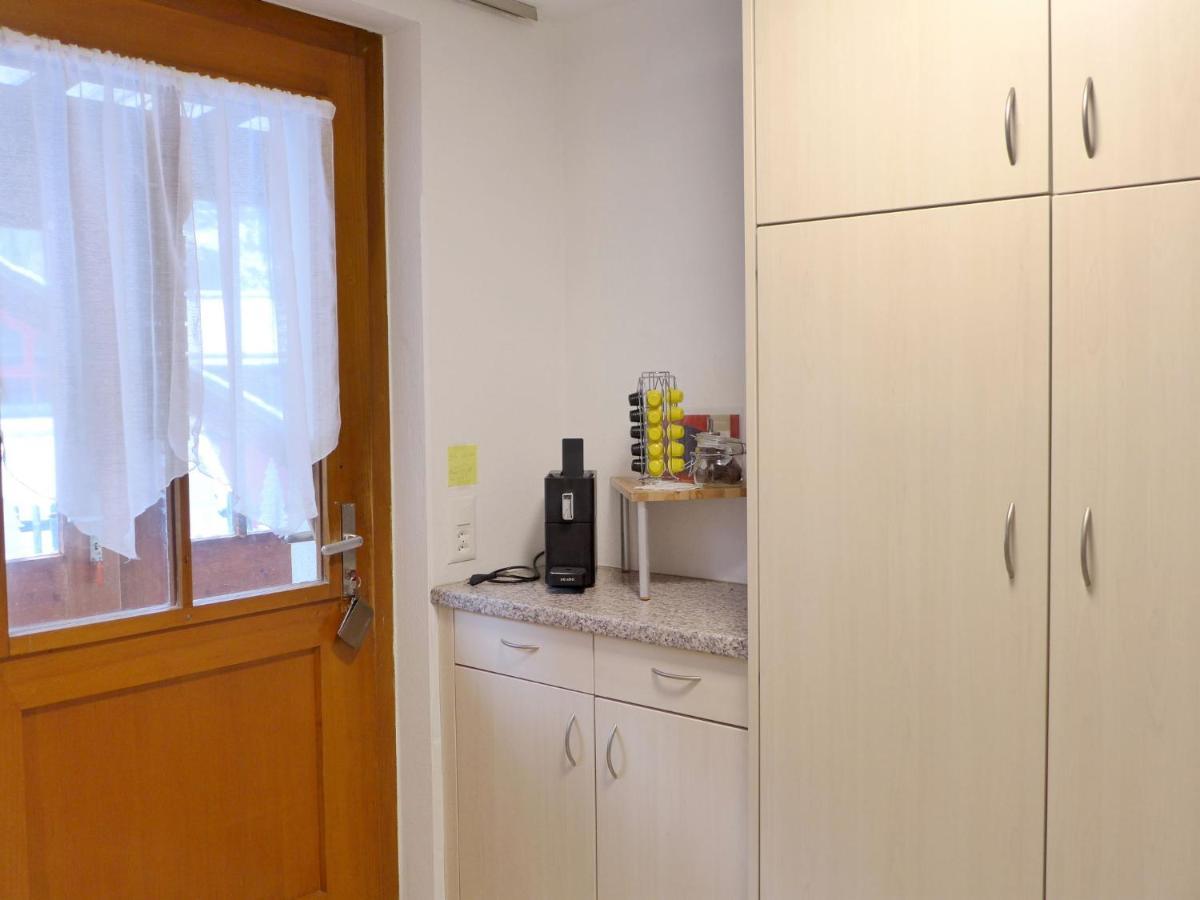 Apartment Chalet Im Gaessli By Interhome 라우터브루넨 외부 사진